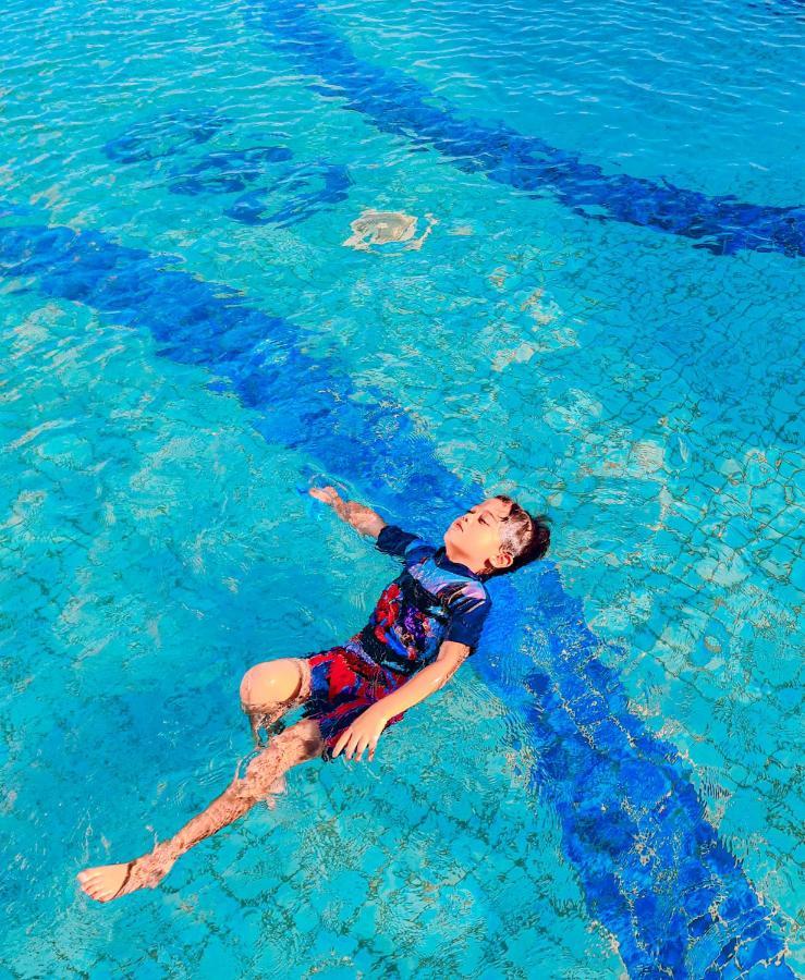 Novotel Balikpapan Εξωτερικό φωτογραφία