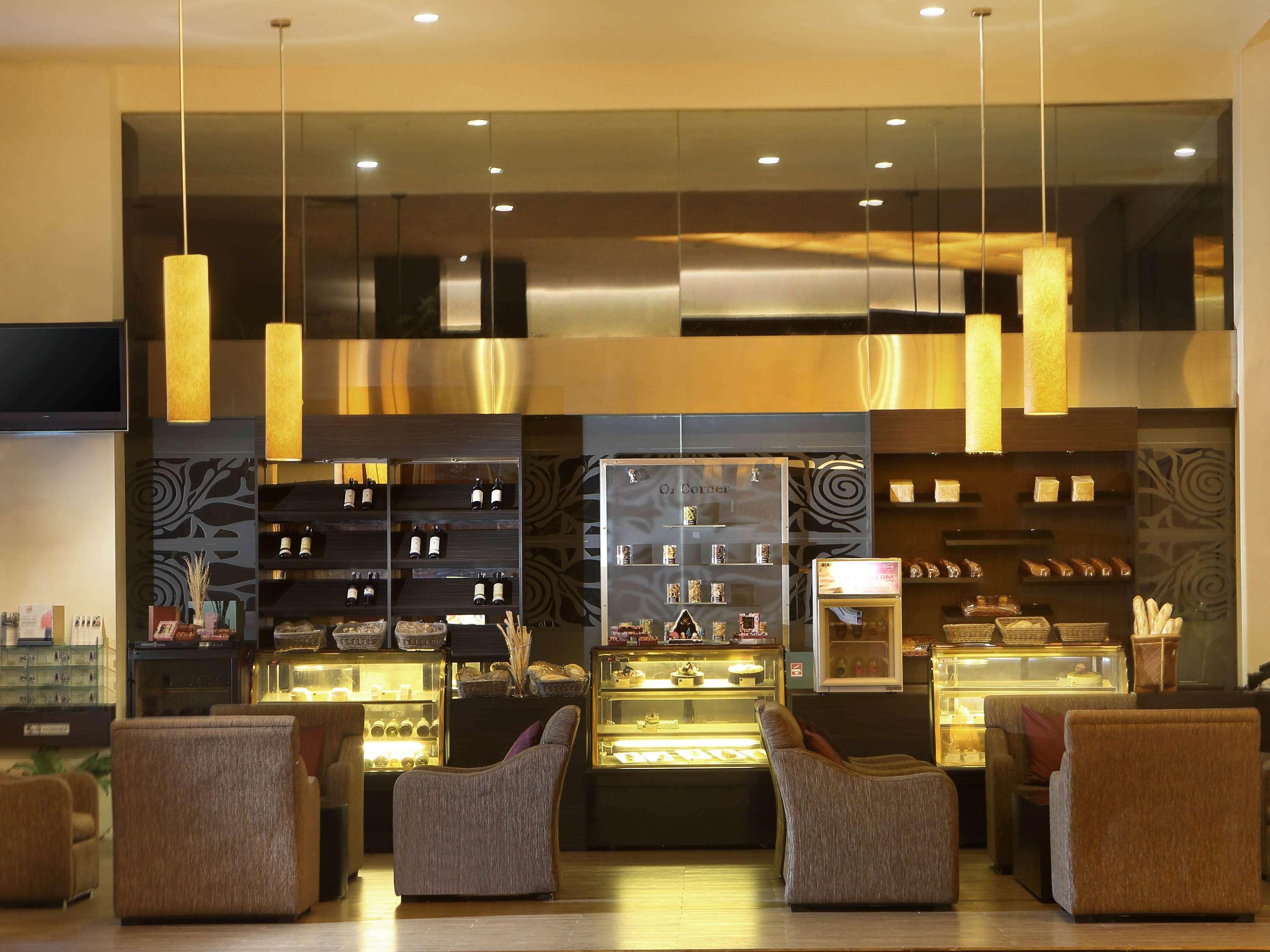 Novotel Balikpapan Εξωτερικό φωτογραφία